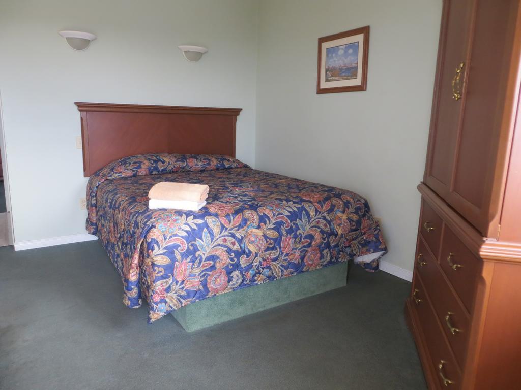 Villa Nova Motel Wasaga Beach Zimmer foto
