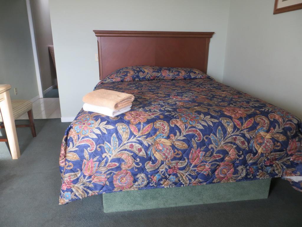 Villa Nova Motel Wasaga Beach Zimmer foto